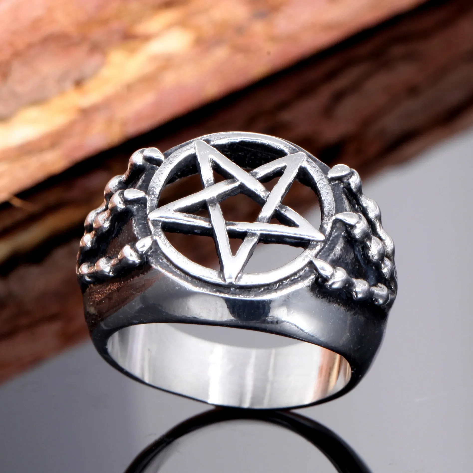 Baphomet's Claws with Pentagram Ring