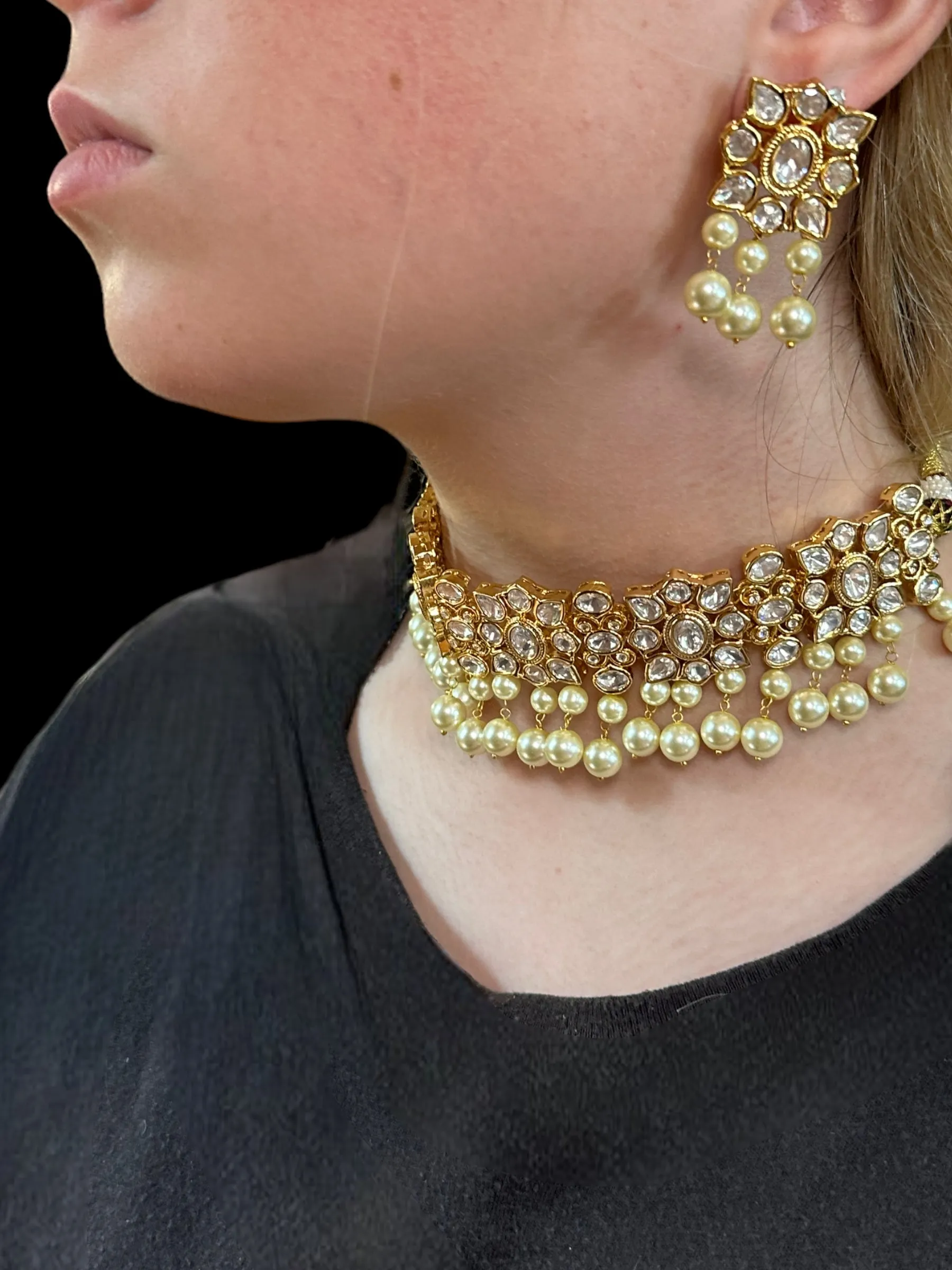 C99 Meera kundan choker with earrings ( SHIPS IN 3 WEEKS )