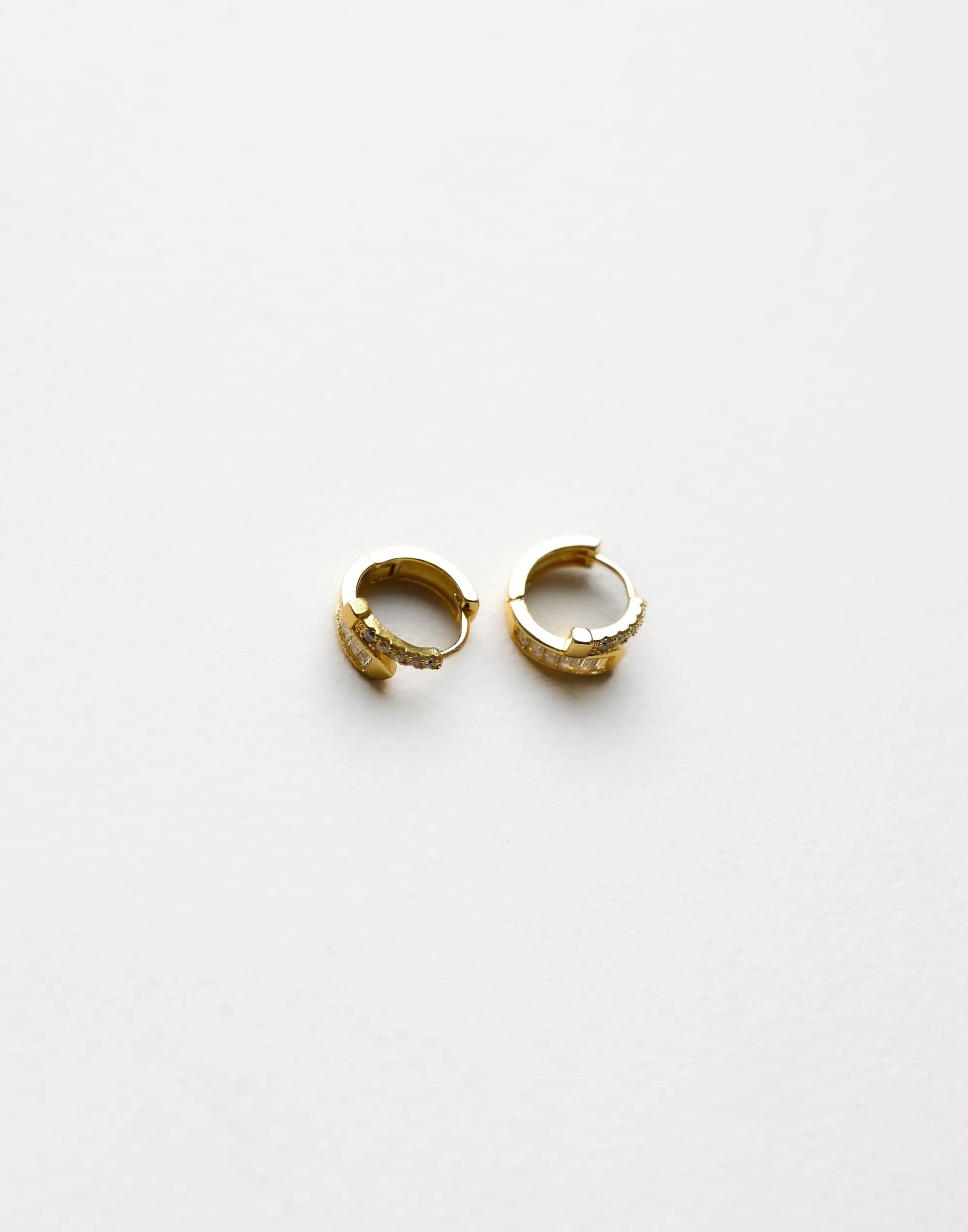 Eissa Earrings (Gold)