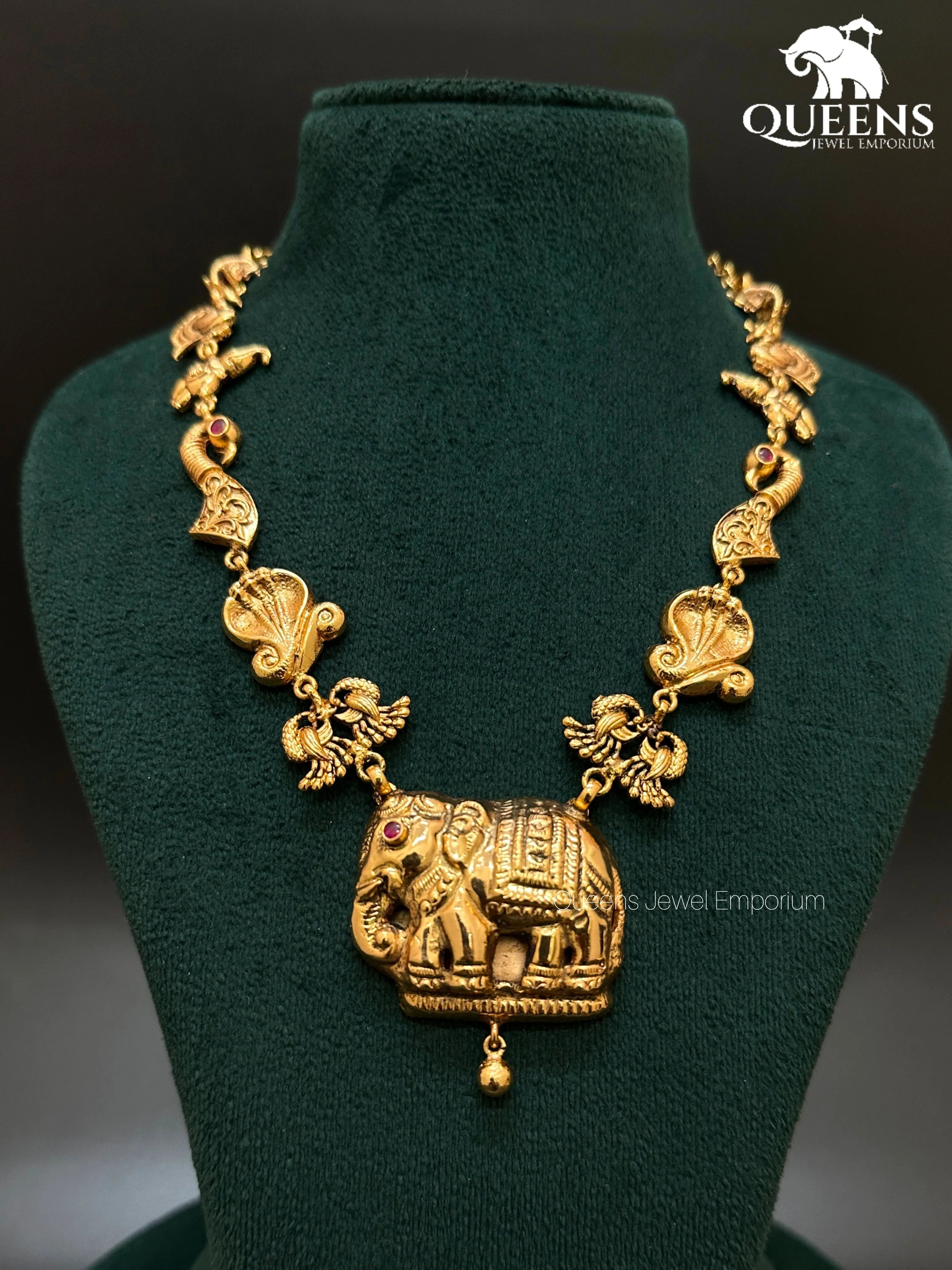 KAVITHAYINI NECKLACE