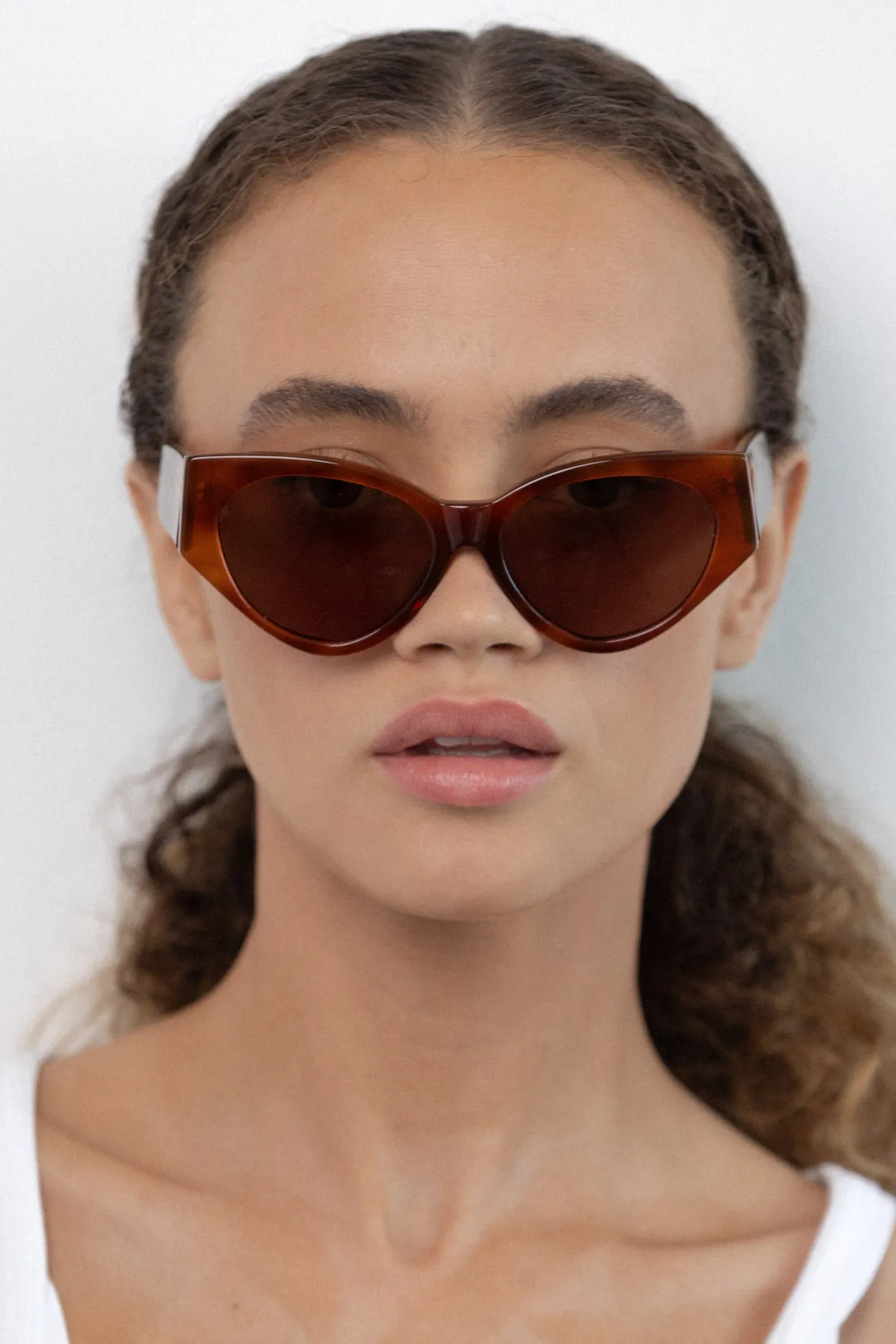 Milou Sunglasses - Chestnut