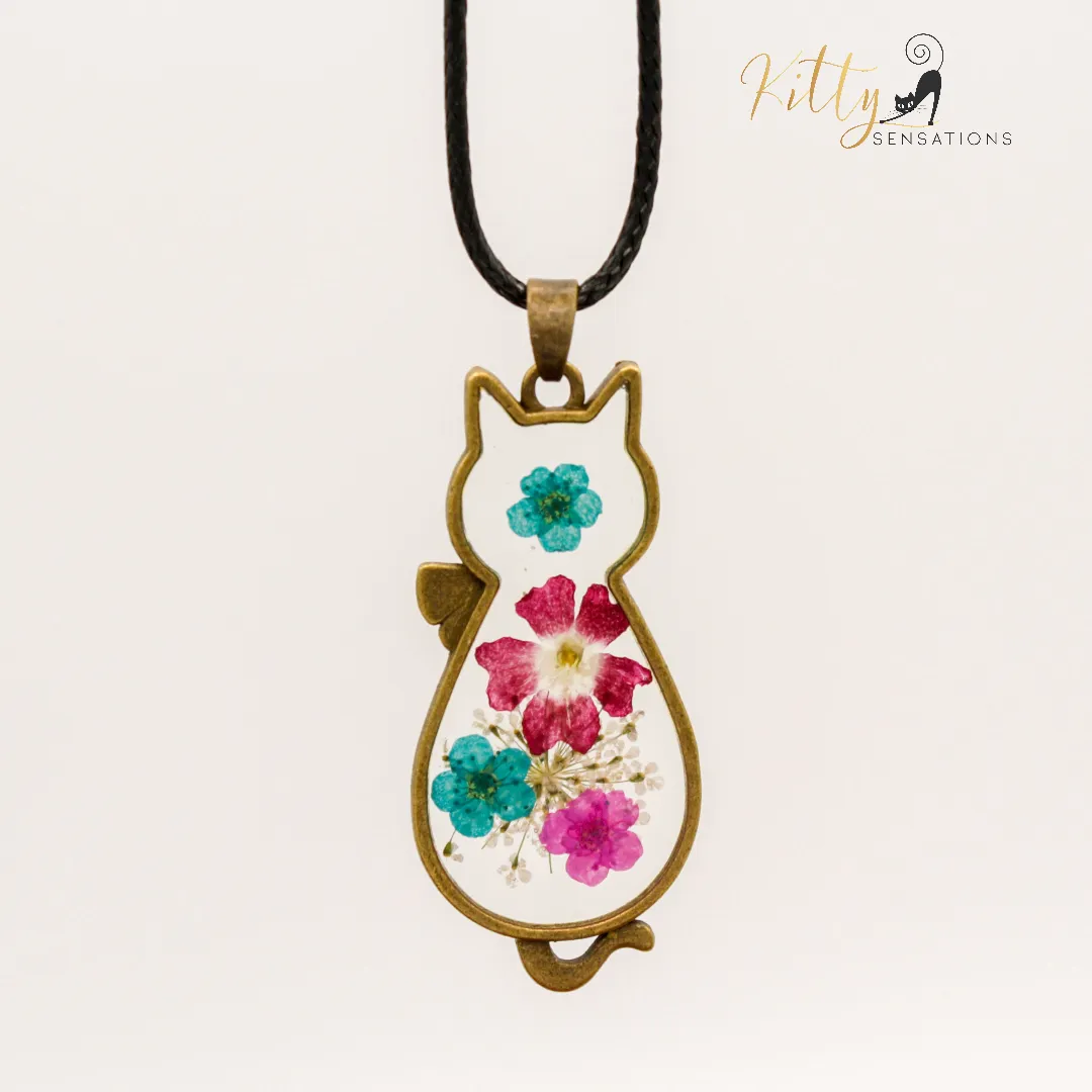 Pressed Flower Cat Necklace in Acrylic and Real Flowers