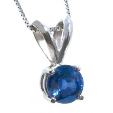 Sapphire solitaire pendant