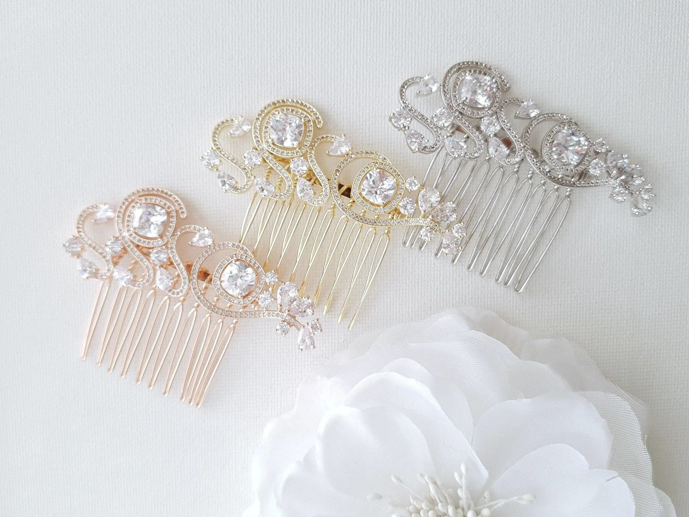 Small Bridal Hair Comb for Veil-Casey