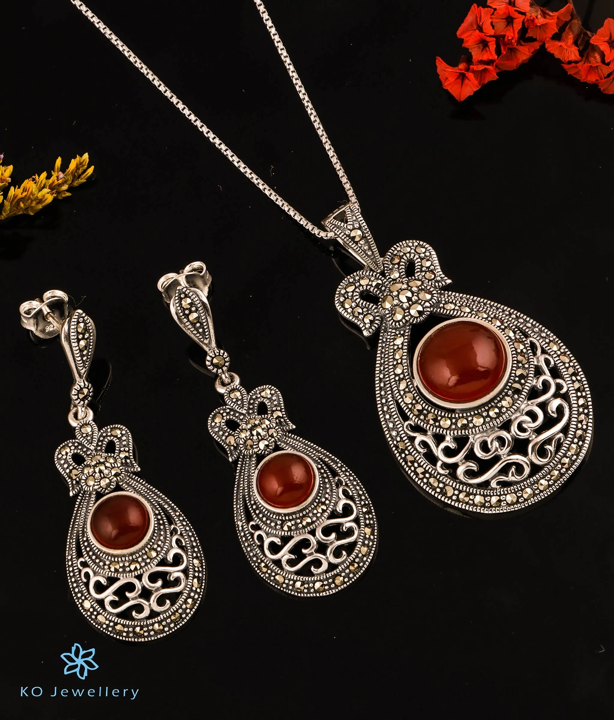 The Princess Silver Marcasite Pendant Set