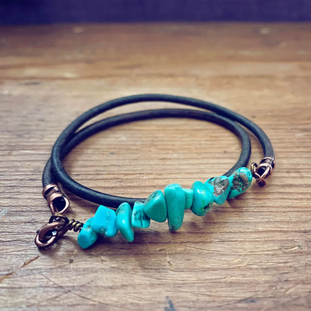 turquoise chip // unisex leather wrap bracelet - choker